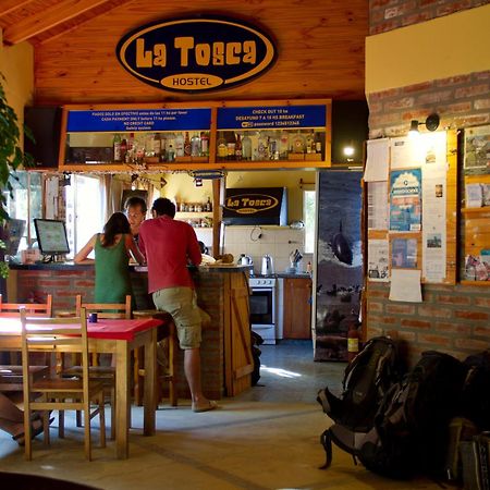 La Tosca Hostel Puerto Madryn Ngoại thất bức ảnh