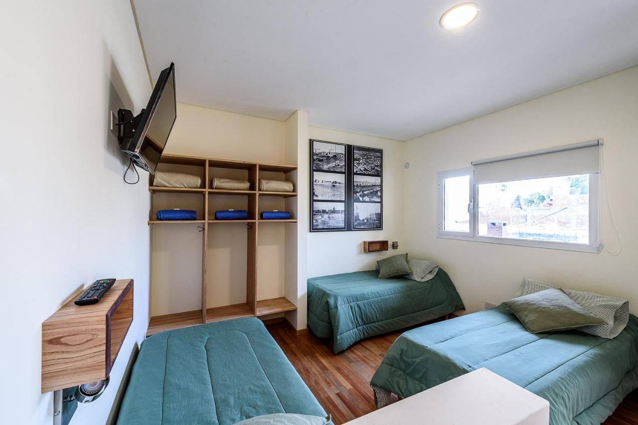 La Tosca Hostel Puerto Madryn Ngoại thất bức ảnh
