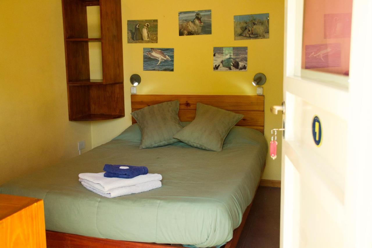 La Tosca Hostel Puerto Madryn Ngoại thất bức ảnh