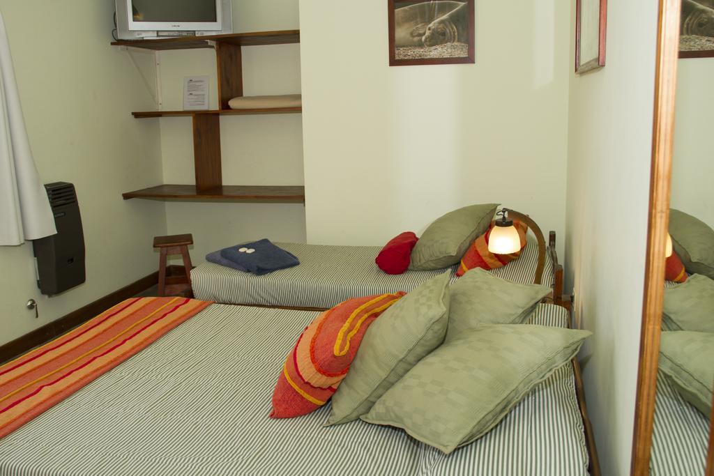 La Tosca Hostel Puerto Madryn Ngoại thất bức ảnh