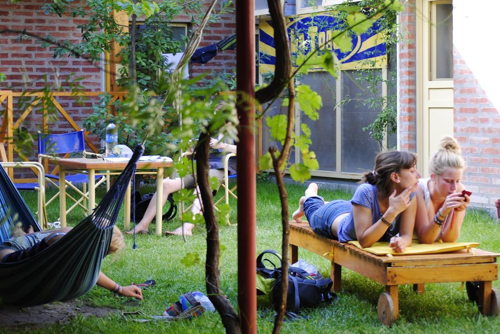 La Tosca Hostel Puerto Madryn Ngoại thất bức ảnh
