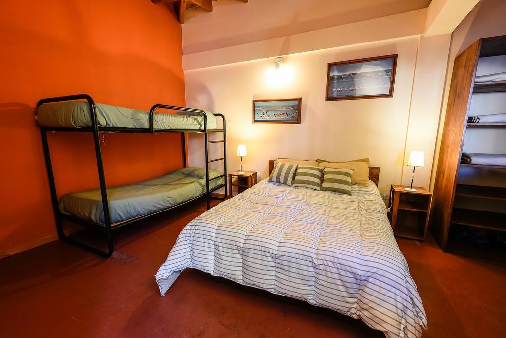 La Tosca Hostel Puerto Madryn Ngoại thất bức ảnh